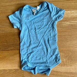 KYTE BABY | BODYSUIT 0-3 MONTHS